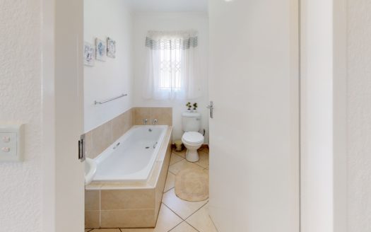 Palm Springs, Stretford